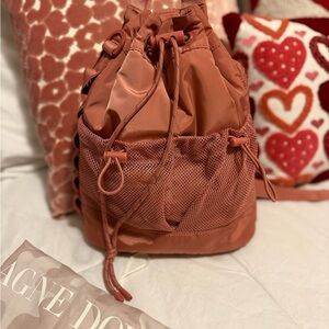 Stylish pink Drawstring Women's Bag